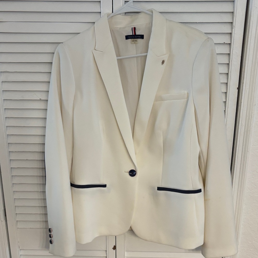 Tommy Hilfiger White Blazer with Black Accents